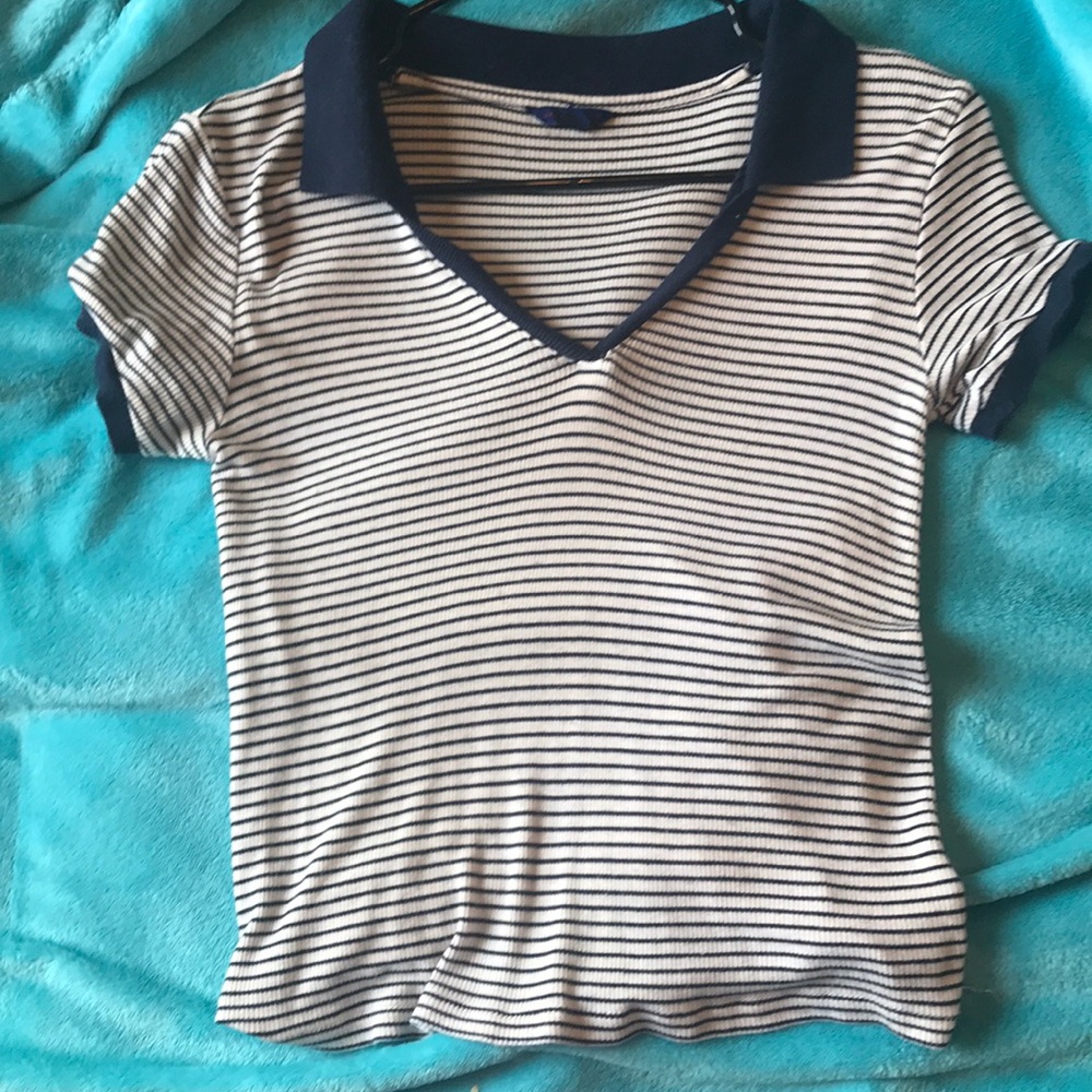 Gorgeous stripes shirt w/ collar🥀